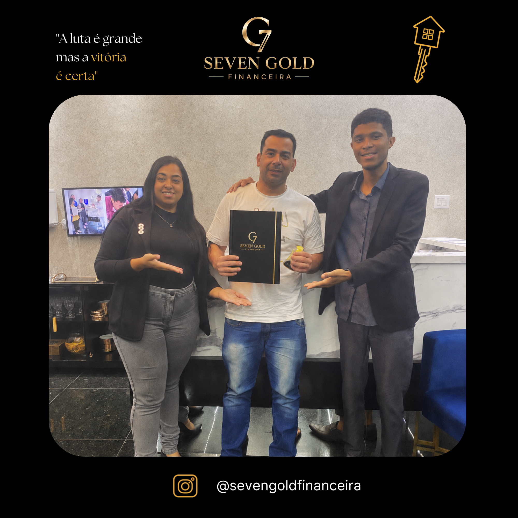 Família 10 celebrando sua conquista com a Seven Gold